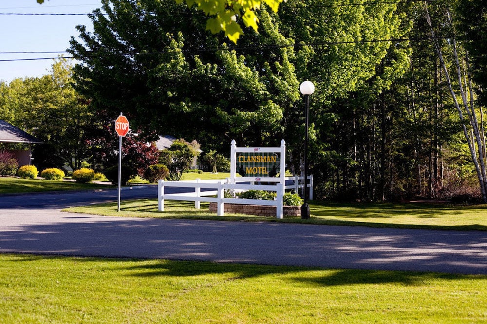 Clansman Motel,Cape Breton>>Boularderie East,2 star