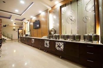 Hotel Le Cadre Opp. Kailash Colony Metro Station,South Delhi,3 star