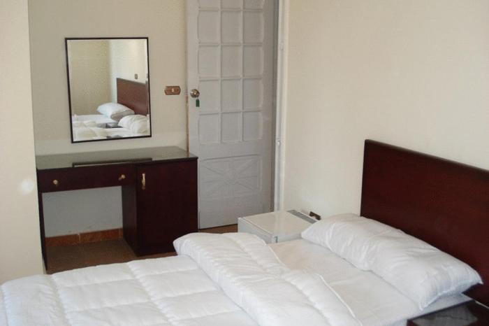 Transit Hostel Alexandria ,Meshmesh Al Basal>>Alexandria,2 star