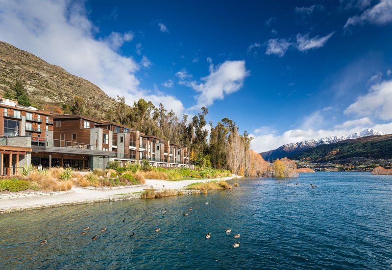 Hilton Queenstown Resort & Spa,Kawarau Falls>>Frankton,5 star