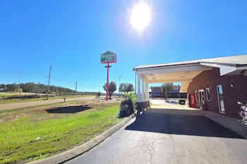 deerfield inn mccomb i 55