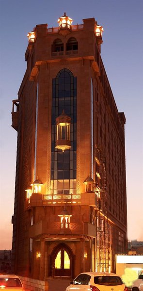 platinum hotel