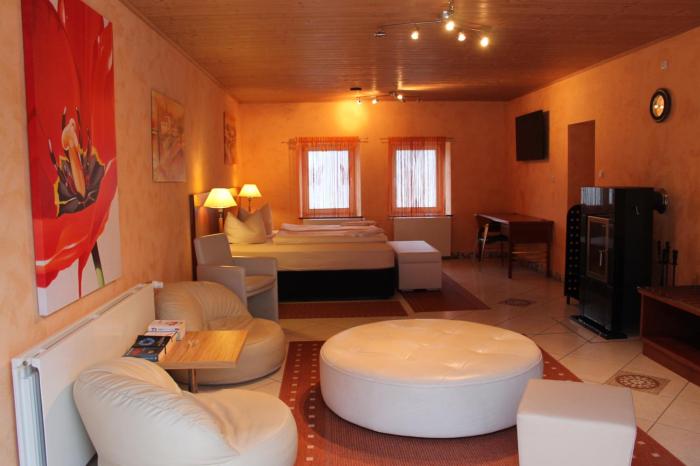 Landhotel Fuchsbau,Pleystein>>Neustadt An Der Waldnaab,3 star