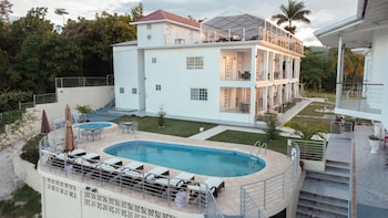 Lavender Moon Villas,,4 star