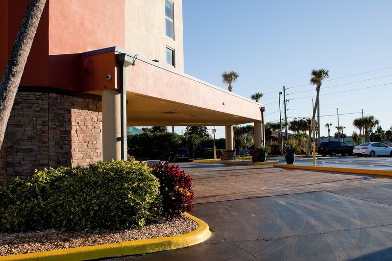 Best Western New Smyrna Beach Hotel & Suites