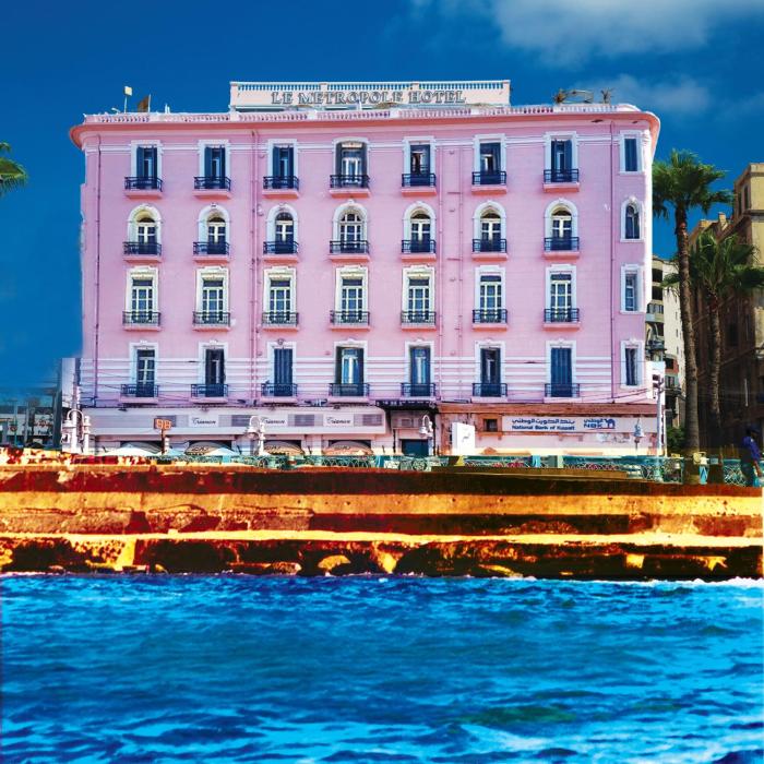 paradise inn le metropole hotel