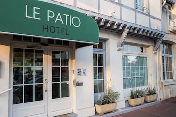 hotel le patio deauville