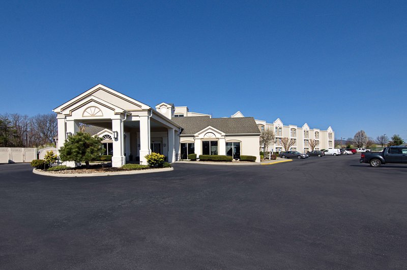 Best Western Plus Inn At Valley View,Roanoke>>Hollins,2.5 star
