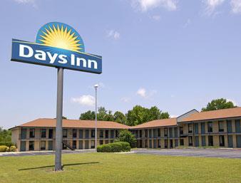 Days Inn By Wyndham Rockingham,Rockingham>>Fayetteville,2 star