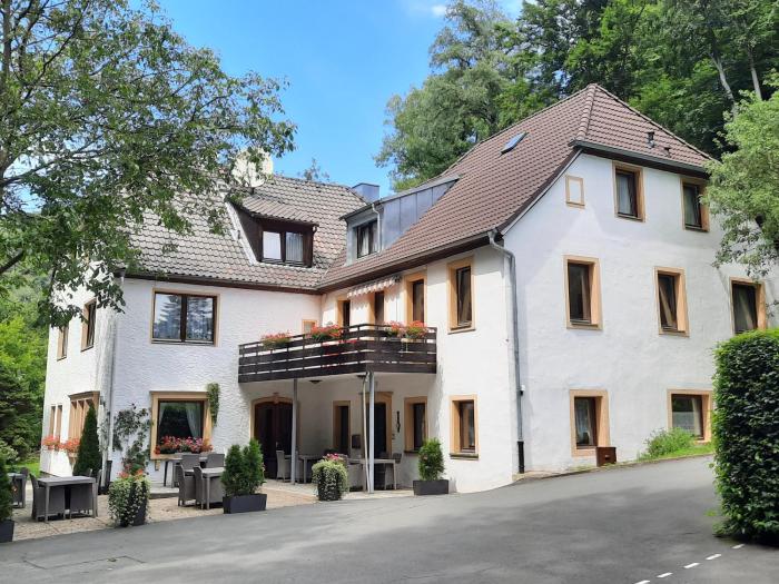 Hotel Pension Bluchersruh,Bayreuth>>Bad Berneck Im Fichtelgebirge,3 star