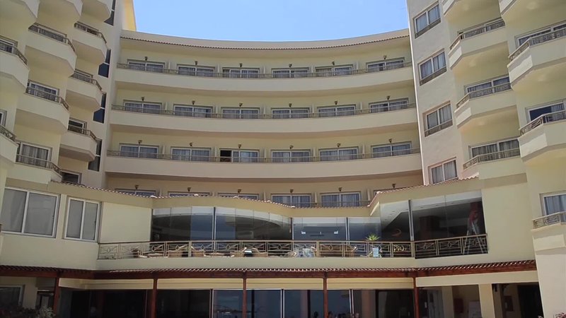 magic beach hotel hurghada
