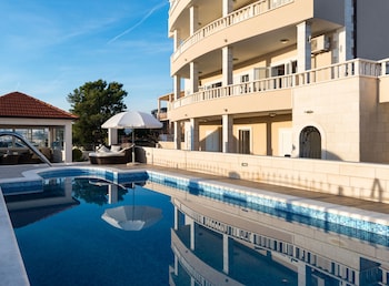 villa miljak