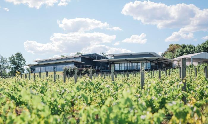 Balgownie Estate Yarra Valley,,5 star