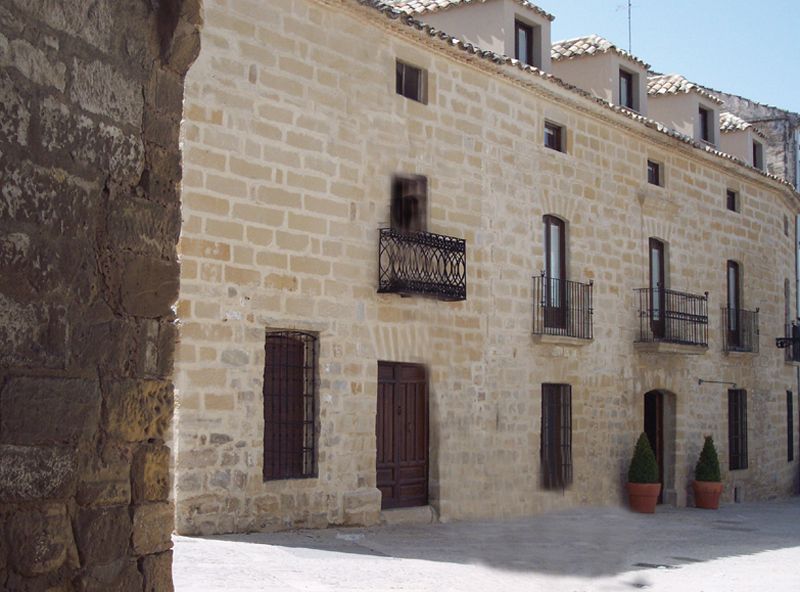 hotel yit la casona del arco