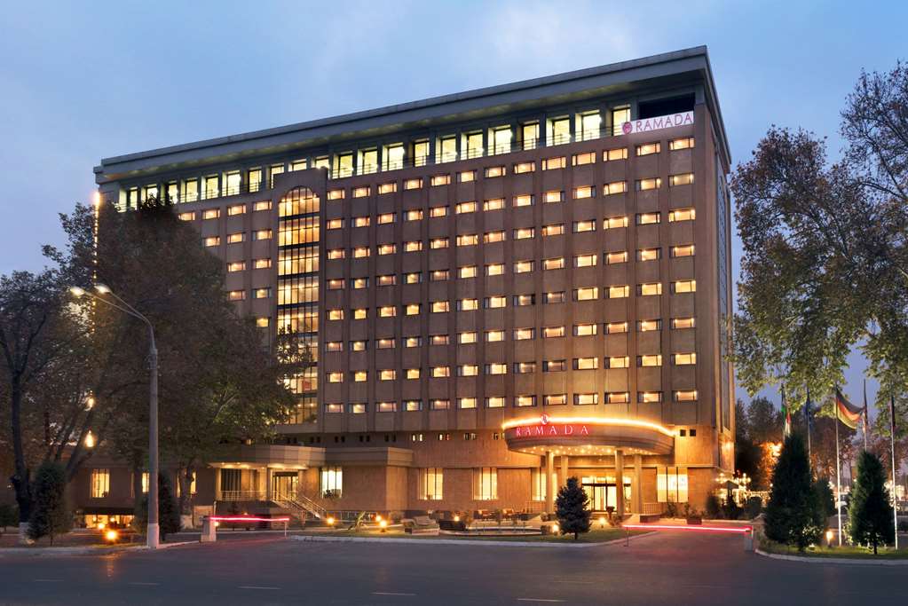 Ramada By Wyndham Tashkent,Earthquake Memorial>>Tashkent,4 star