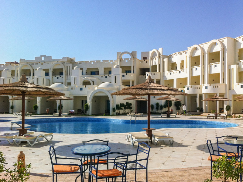 Coral Sun Beach,Hurghada>>El Quseir,3.5 star