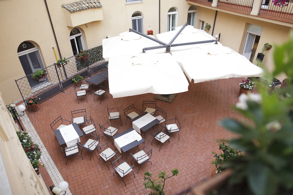 Hotel Relais Filonardi,Lazio>>Frosinone,3 star
