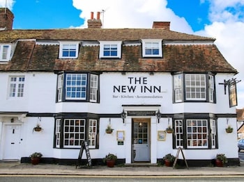 The New Inn,Near Church Of St Thomas A Becket,4 star