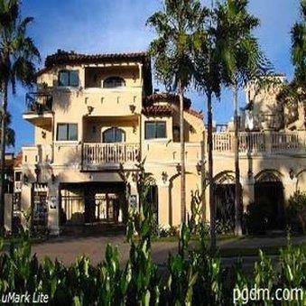 Balboa Inn, On The Beach