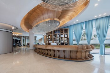 ssaw pagoda hotel qingdao west coast