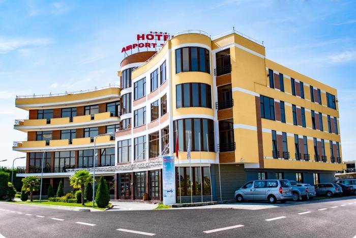 hotel airport tirana