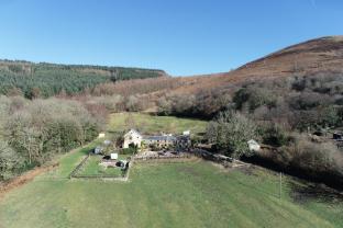 Tunnel Cottages At Blaen-Nant-Y-Groes Farm