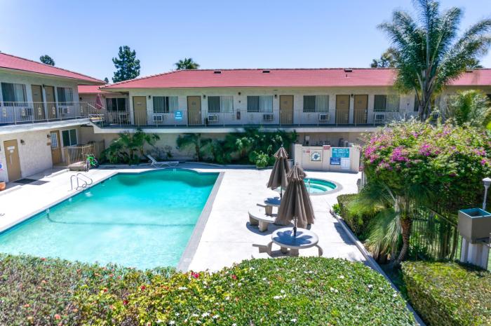 California Suites Hotel,San Diego>>Coronado,2 star