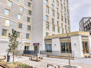 premier inn dublin city centre north docklands
