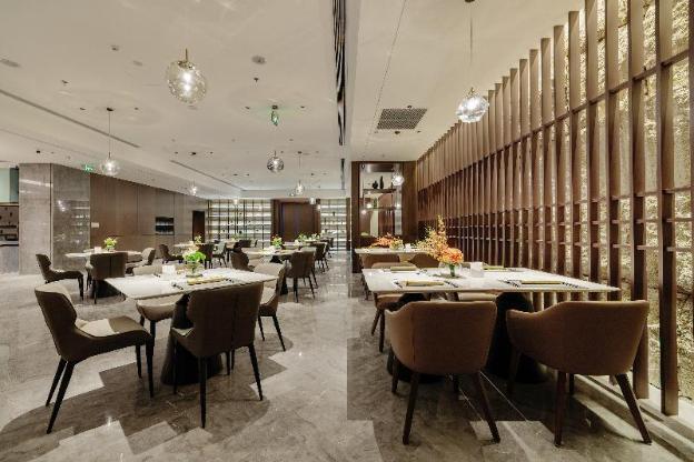 Radisson Hotel, Beijing Daxing Airport,,3 star