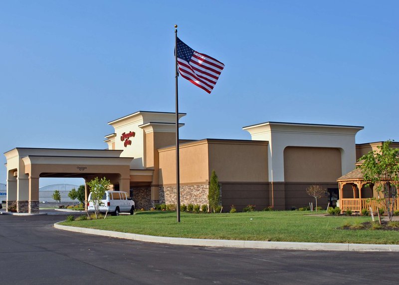 hampton inn evansville airport