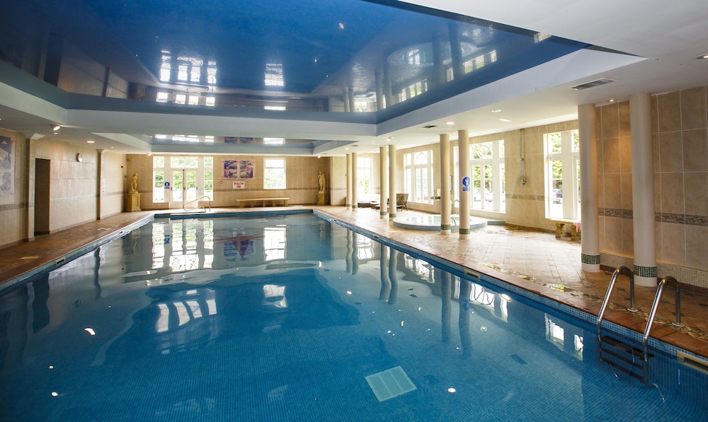 shaw hill golf resort and spa hotel