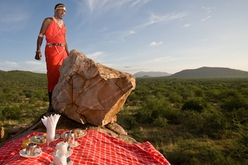 Samburu Sopa Lodge,Buffalo Springs National Reserve>>Archers Post,3 star