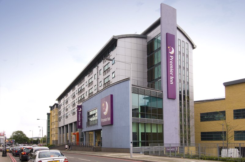 Premier Inn London Wimbledon South,Greater London>>Bexley,3 star
