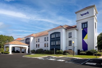 Spark By Hilton Savannah Airport,Savannah>>Port Wentworth,3 star