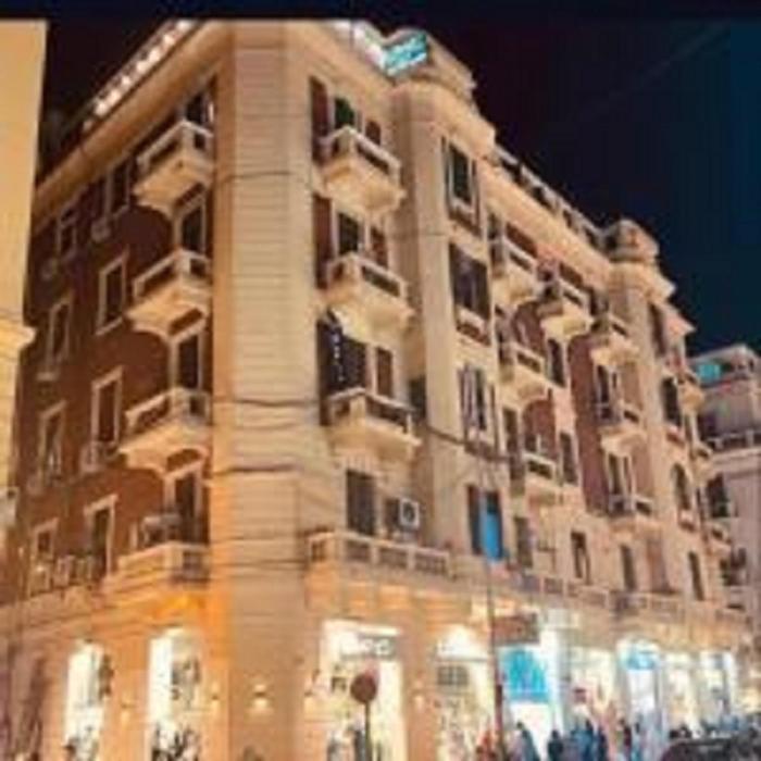 pharoahs palace hotel