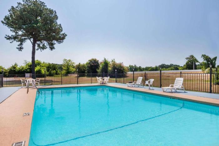 arya inn and extended stay