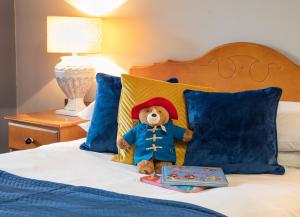 room-image