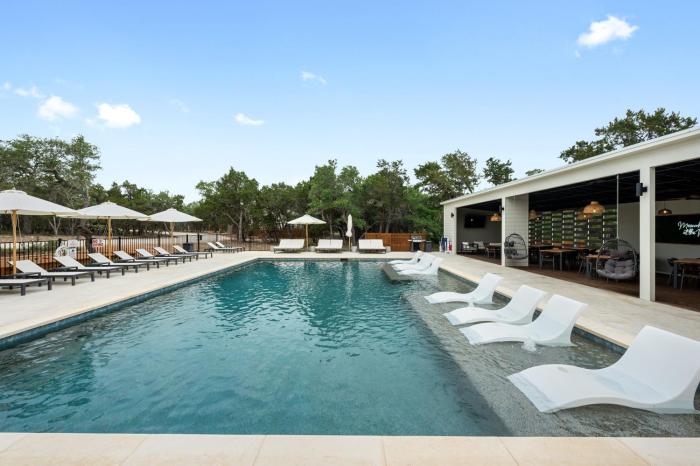 The Cedars Ranch,,2.5 star