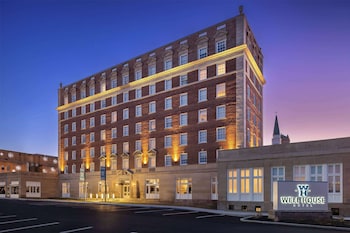 the well house hamilton tapestry collection by hilton