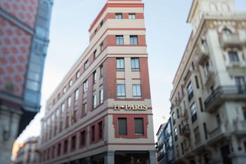 Hostal Paris,Olmedo>>Arroyo De La Encomienda,2 star