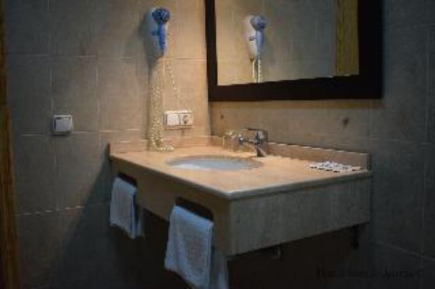 Hostal Juan De Austria,Almeria>>Aguadulce,3 star