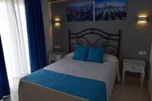 Hostal Juan De Austria,Almeria>>Aguadulce,1 star