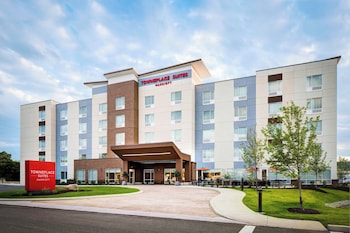 Towneplace Suites By Marriott Detroit Taylor,,2.5 star