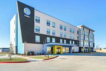 tru by hilton rogers bentonville