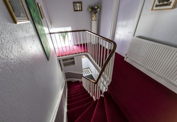 Edale House B&B,Bristol>>Bream,3 star