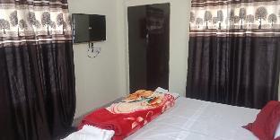 Varanasi Paradise,,2 star