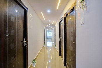 vhyom sky palace