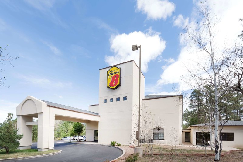 Super 8 By Wyndham Show Low,Show Low>>Navajo County,2 star