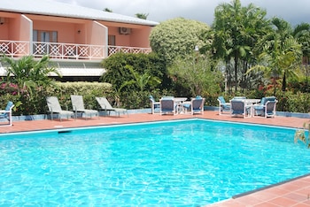Rovanel's Resort And Conference Centre,Crown Point>>Bon Accord Village,3 star