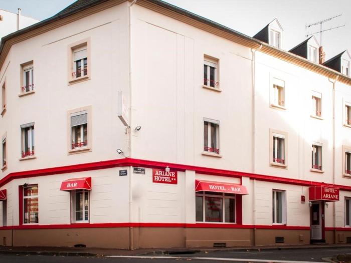 Ariane,Vichy>>Allier,2 star